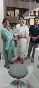 Today my HOSPITAL EX STAFF came with her 10 months old ivf baby 18 years after marriage_